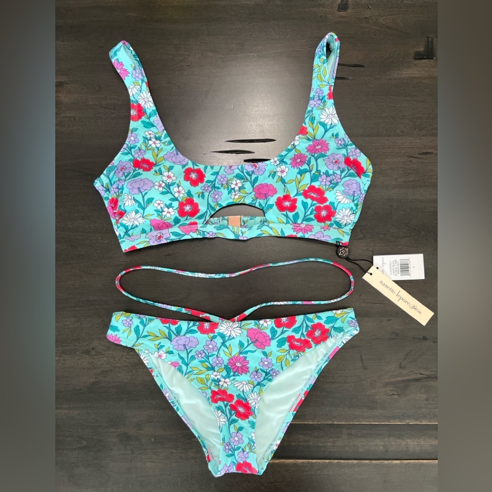 Nanette Lepore 2pc Cait Bikini Set in Light Blue Floral size 6